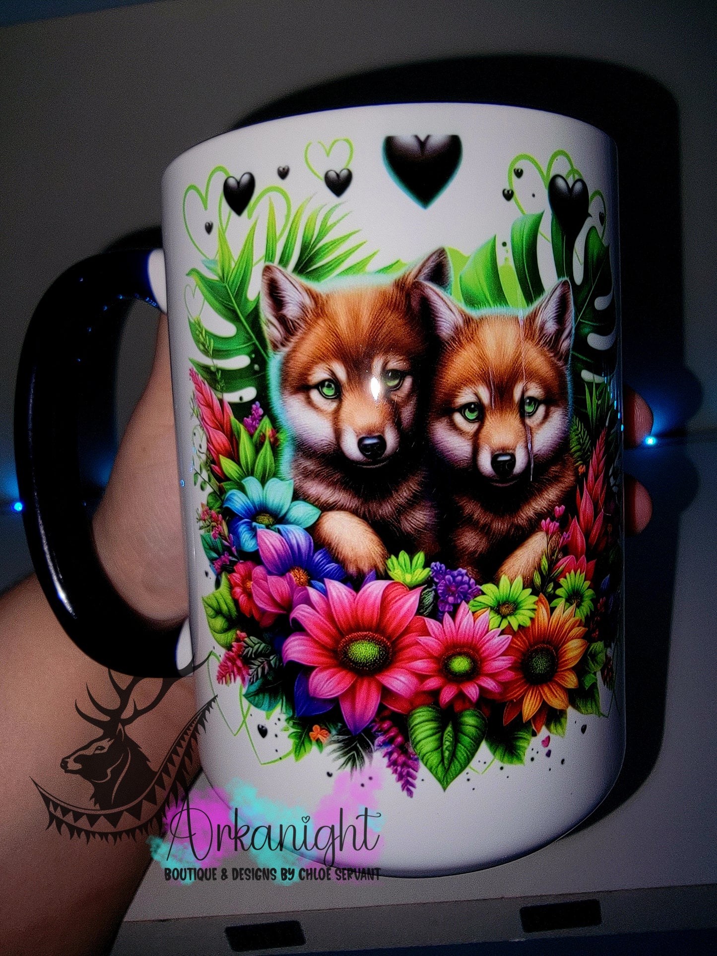 Tasse en céramique sur commande - Collection Saint-Valentin 2026 - Couple de Louveteau Brun