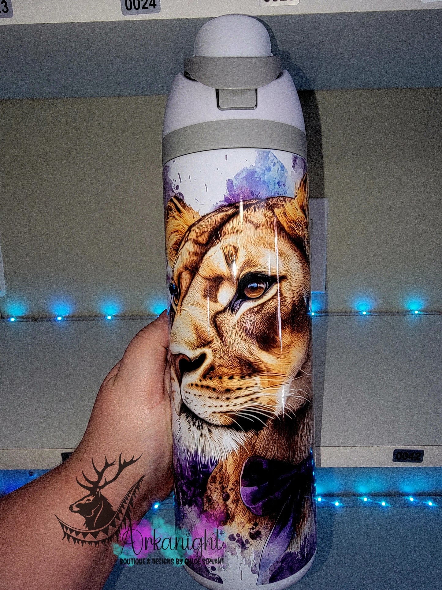 Owala DUPE 24 oz sur commande - Collection Watercolor Realism - Lionne