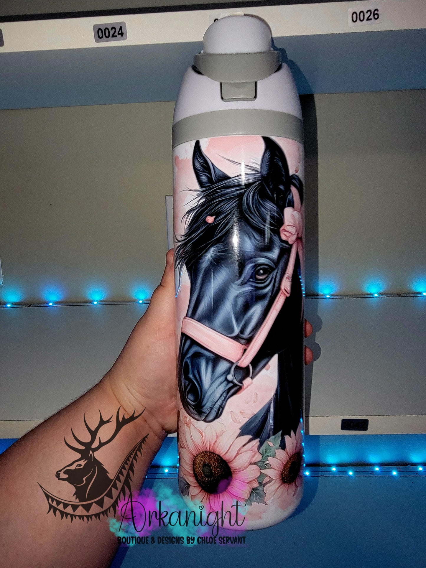 Owala DUPE 24 oz sur commande - Collection Watercolor Realism - Western - Quarter Horse Noir