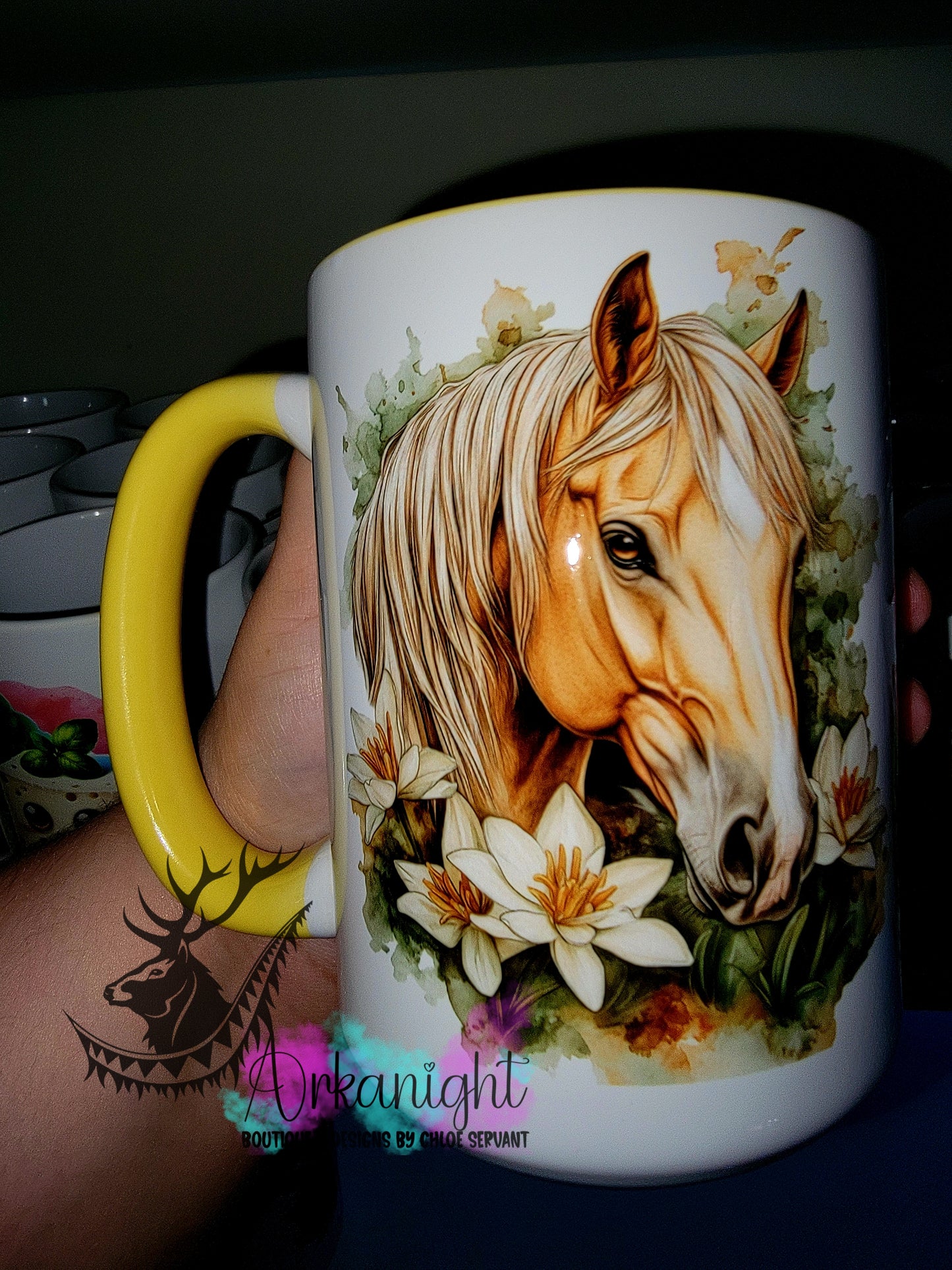 Tasse en céramique sur commande - Collection Western 2026 - Realism - Cheval Palomino - Teinte de Sauge