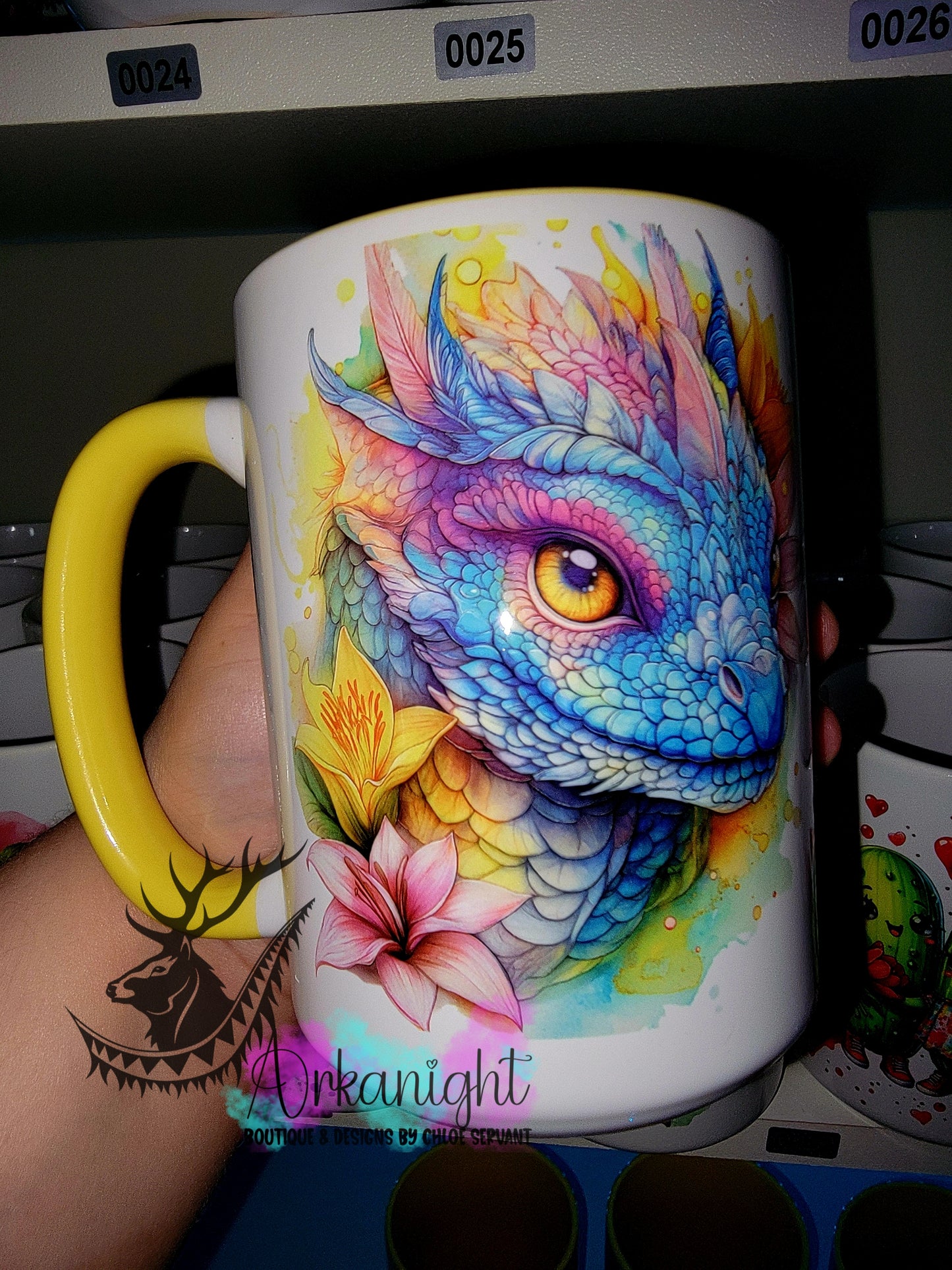Tasse en céramique sur commande - Collection Fantaisie - Dragon - Multicolors