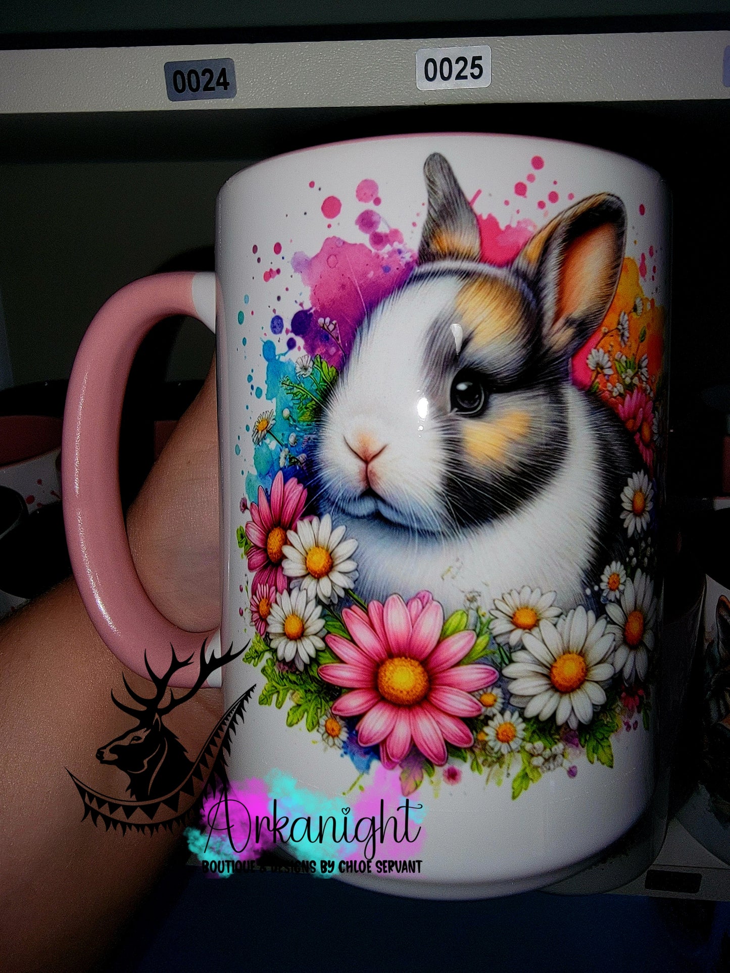 Tasse en céramique sur commande - Collection Vivid Color's & Flower's - Animaux - Lapin Nain