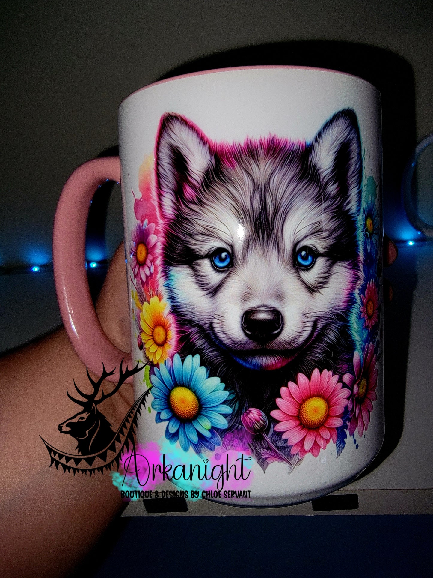 Tasse en céramique sur commande - Collection Vivid Color's & Flower's - Animaux - Louveteau Gris