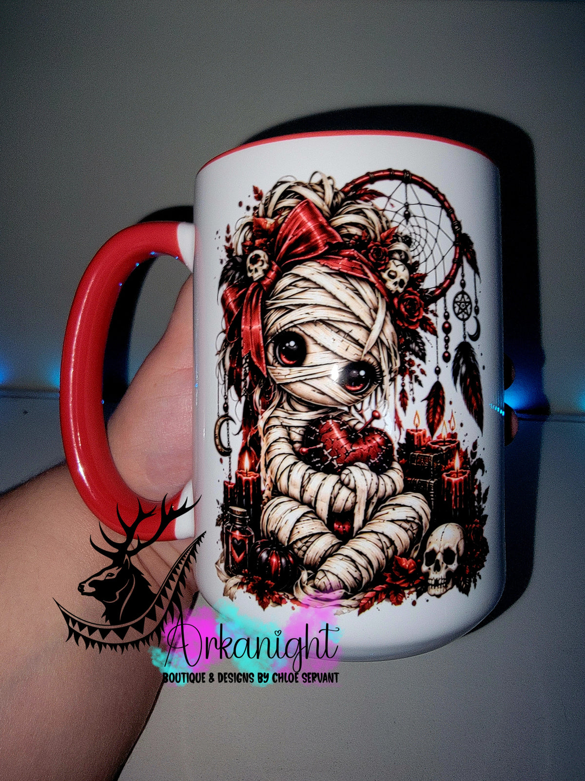 Tasse en céramique sur commande - Collection Automne et Halloween 2026 ♡ Horreur ♡ Voodo rouge