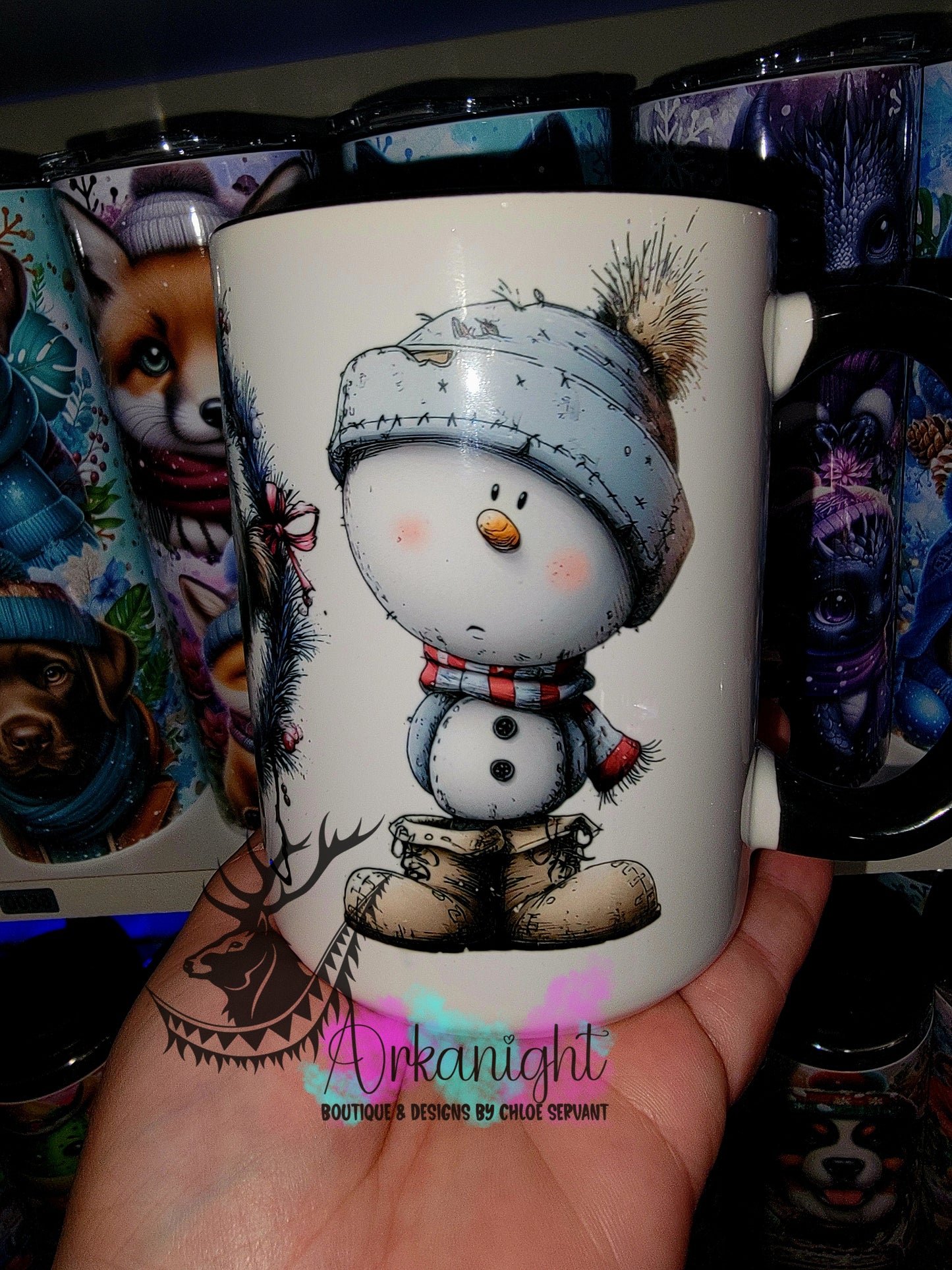 Tasse en céramique sur commande - Collection Hiver 2025 - Bonhomme de neige & Sloth Vintage