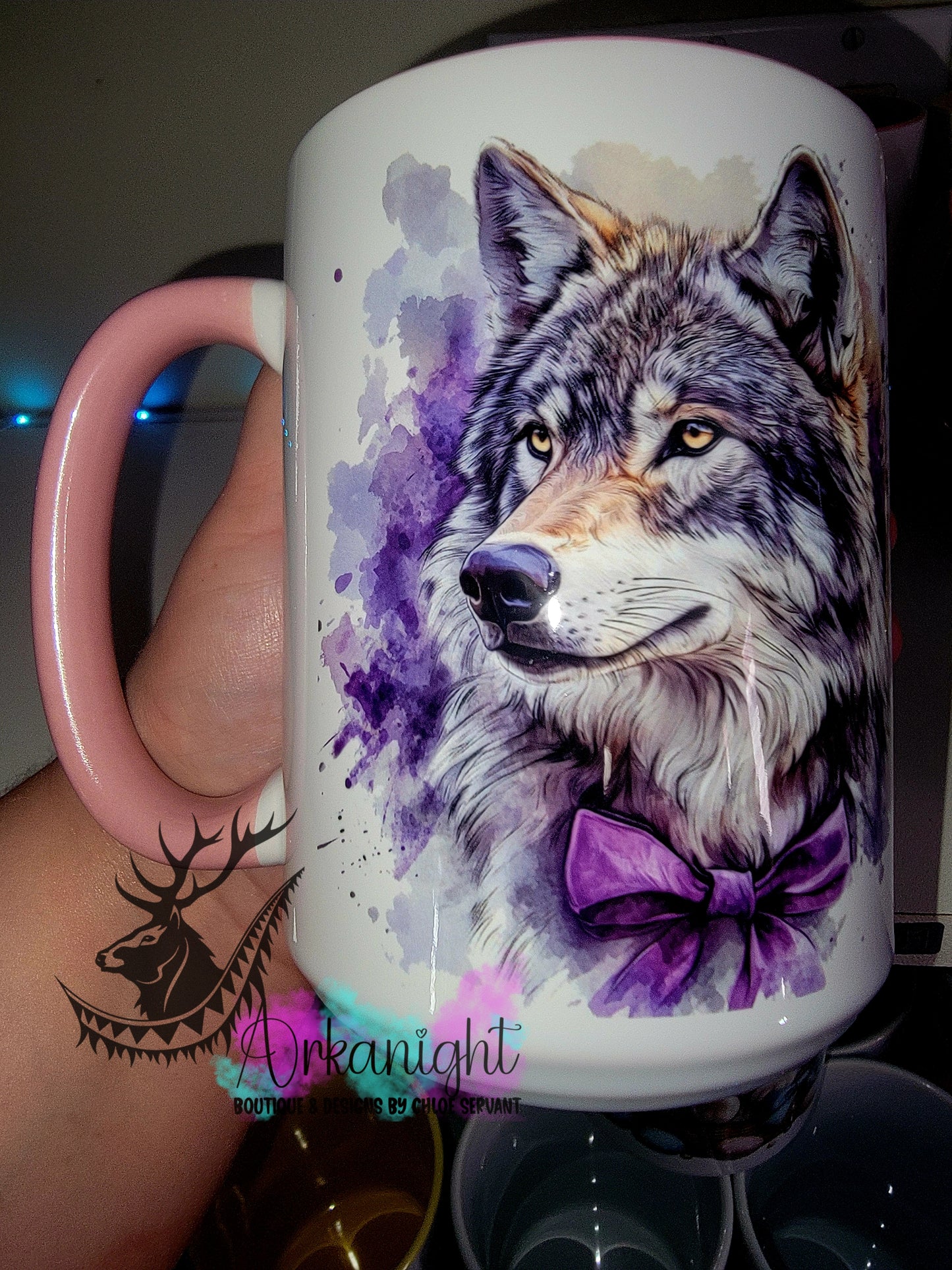 Tasse en céramique sur commande - Collection Watercolor Realism - Louve - Teinte de Mauve