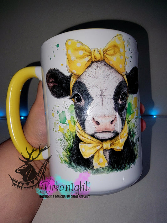 Tasse en céramique sur commande - Collection Watercolor Realism - Vache Holstein Noire & Blanche - Teinte Vert / Boucle Jaune