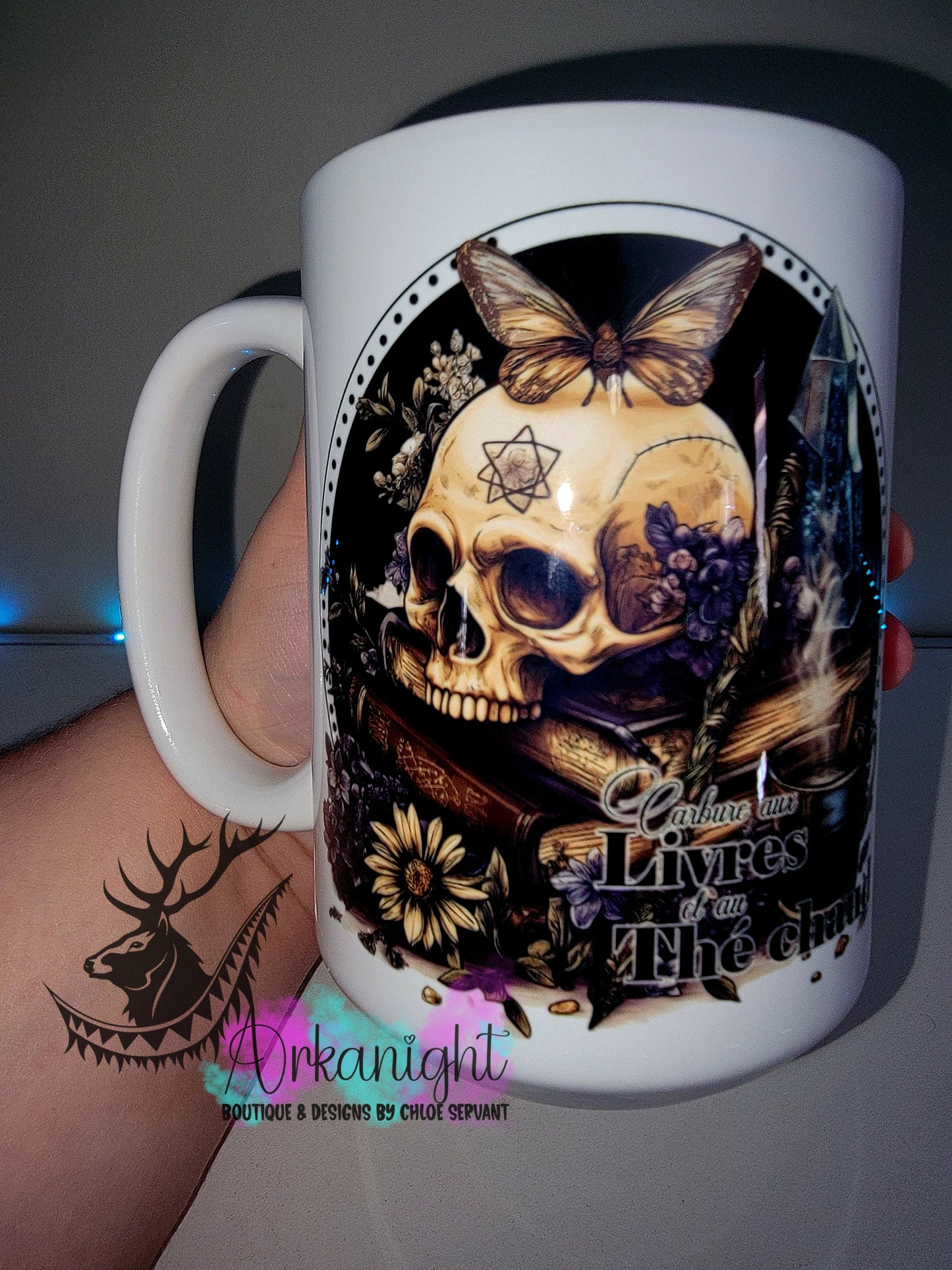 Tasse en céramique sur commande - Collection Lecture - Dark Romance - Carbure aux livres et au thé chaud