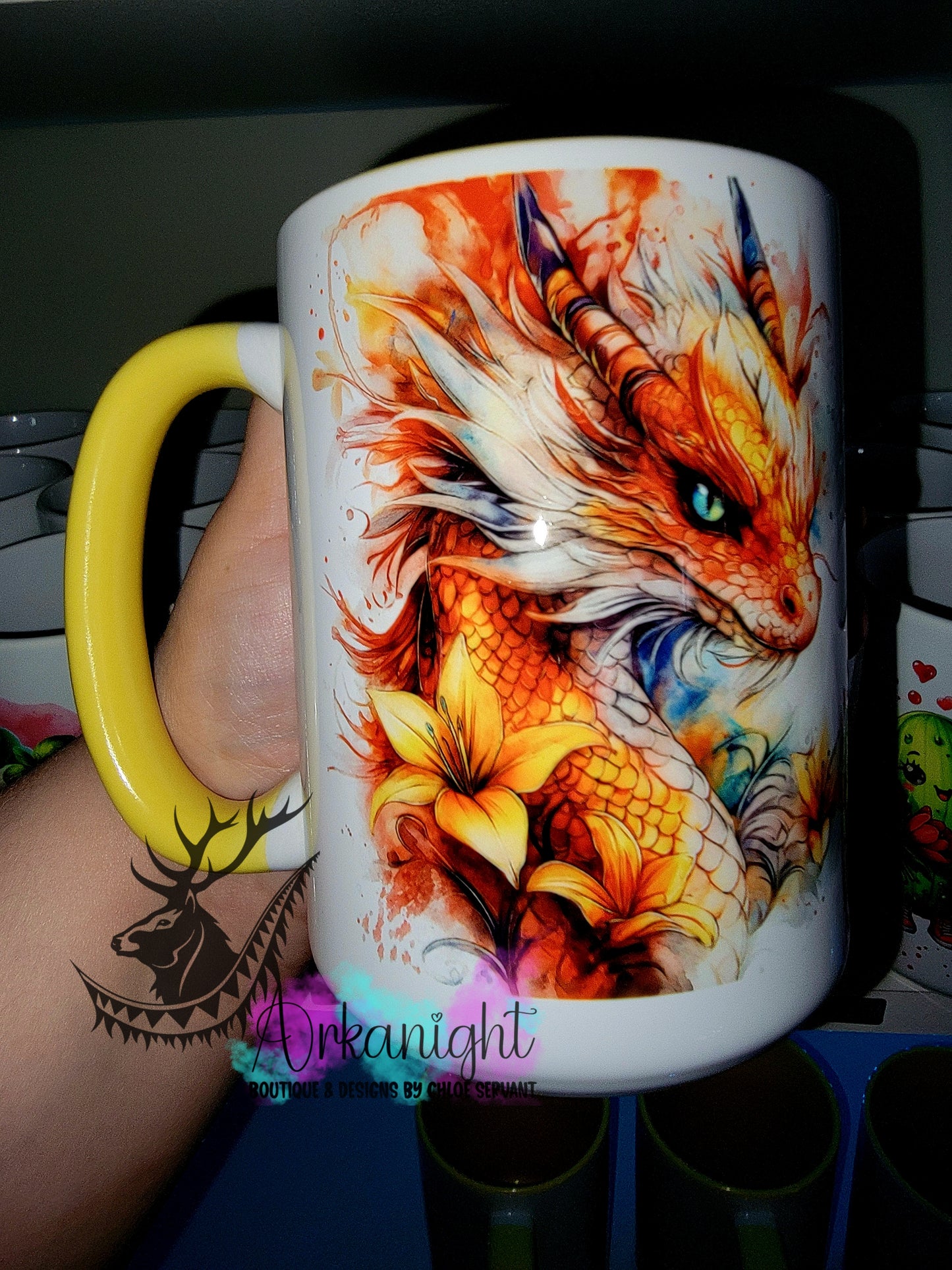 Tasse en céramique sur commande - Collection Fantaisie 2026 - Dragon - Rouge , Blanc & Jaune Or