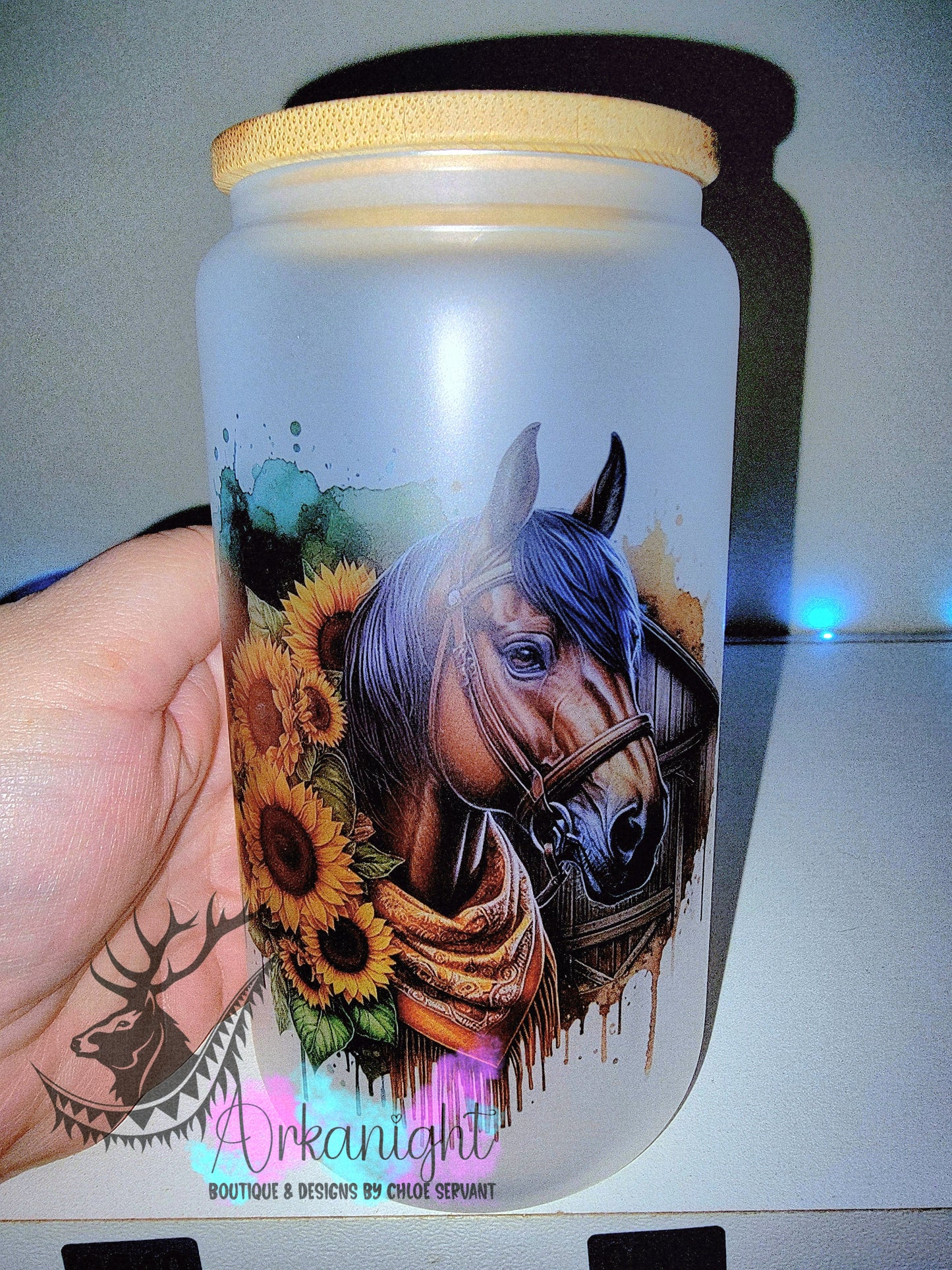 Verre en vitre givré 16oz & Couvercle en Bambou - Collection Western 2026 - Cheval Percheron Bai