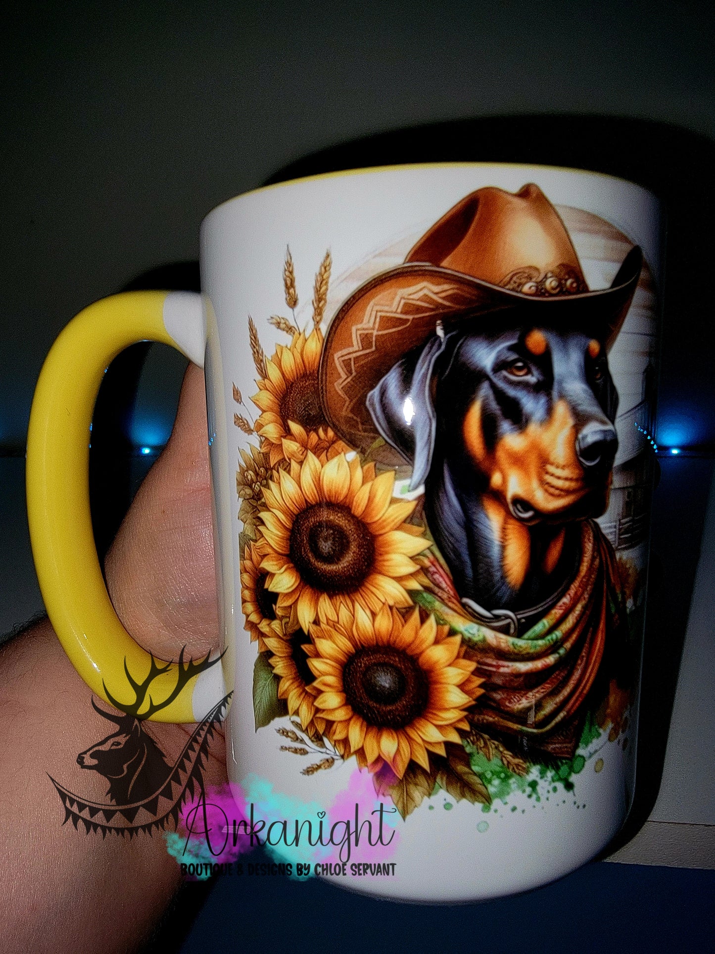 Tasse en céramique sur commande - Collection Western 2026 - Chiens Doberman