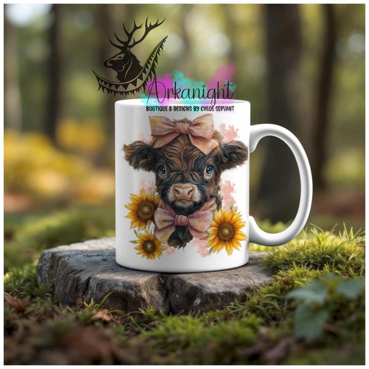 Numérique - Tasse en céramique - Western 2026 - Vache Highland Brune Foncé- Teinte de pêche