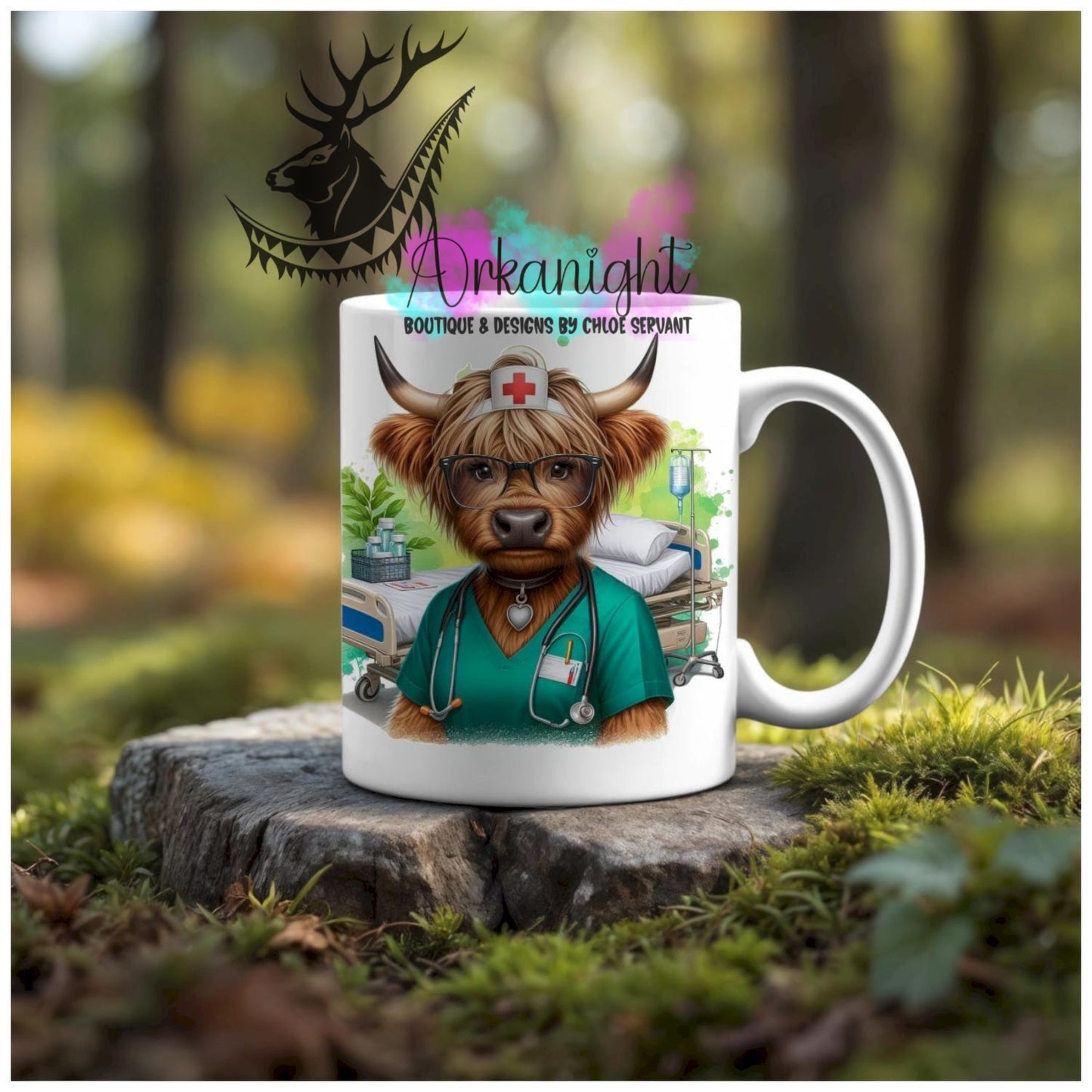Numérique - Tasse en céramique - Collection Illustration Vache Métiers & Occupations - Vache Highland Rousse- Infirmière
