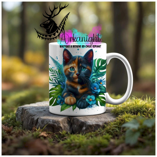 Numérique - Tasse en céramique - Collection Monstera & Animaux - Chaton Écaille de tortue