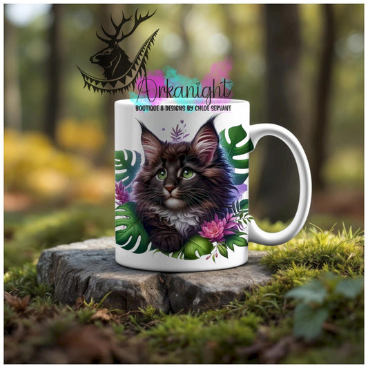 Numérique - Tasse en céramique - Collection Monstera & Animaux - Chaton Mainecoon brun foncé