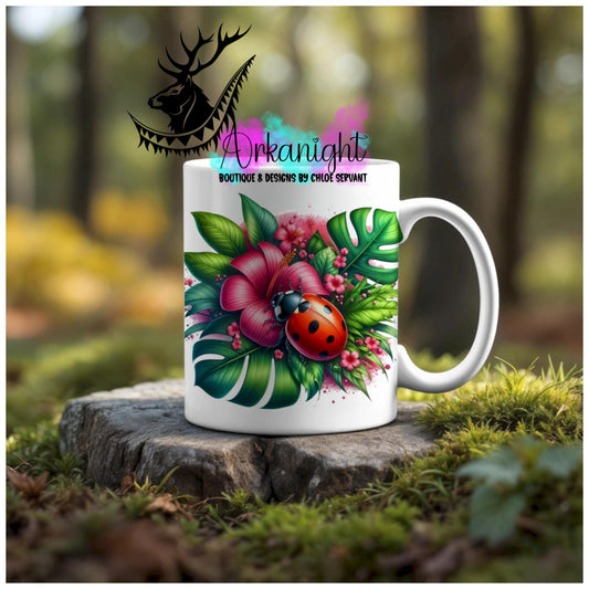 Numérique - Tasse en céramique - Collection Monstera & Animaux - Coccinelle