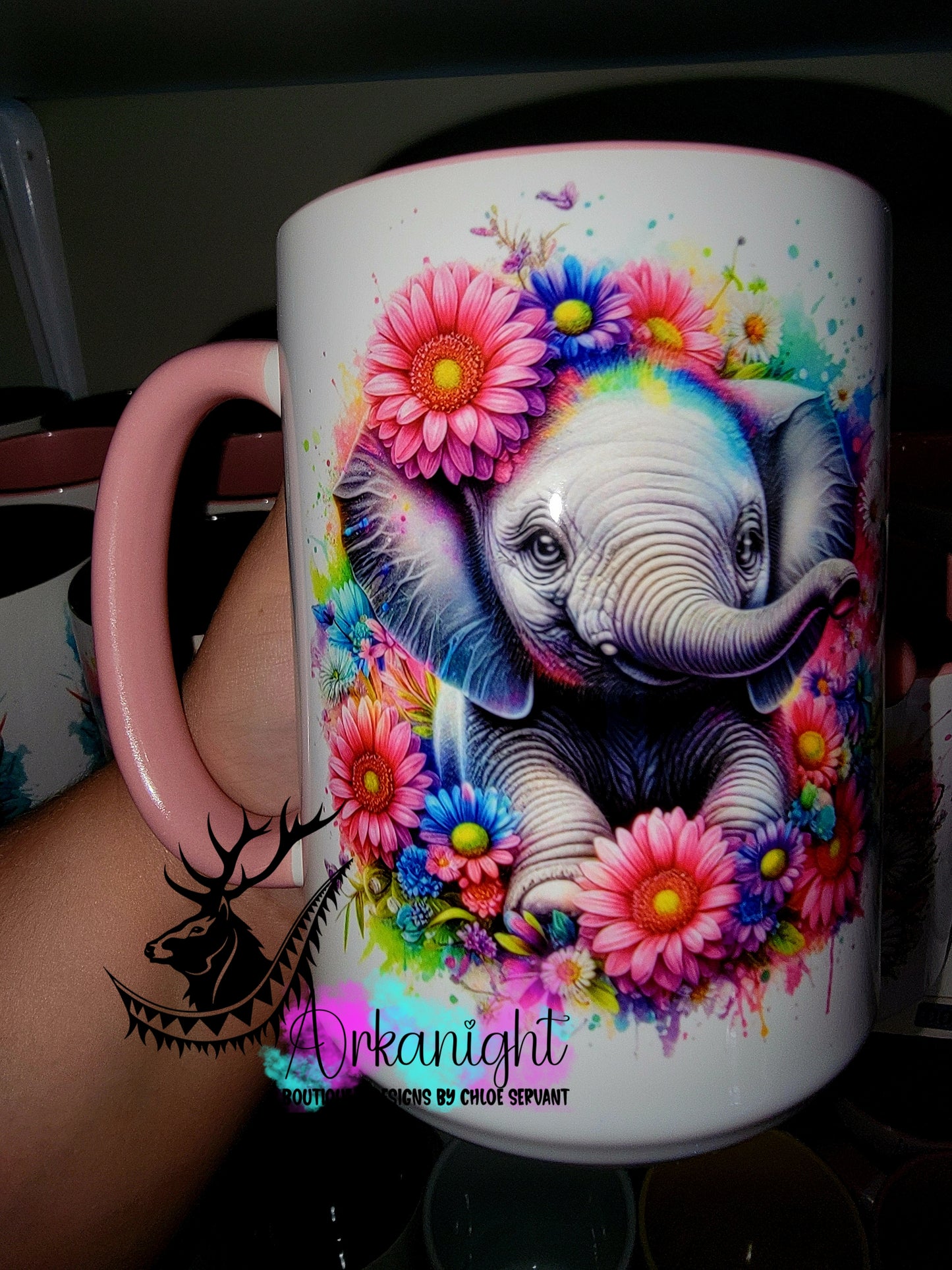 Tasse en céramique sur commande - Collection Vivid Color's & Flower's - Animaux - Éléphant