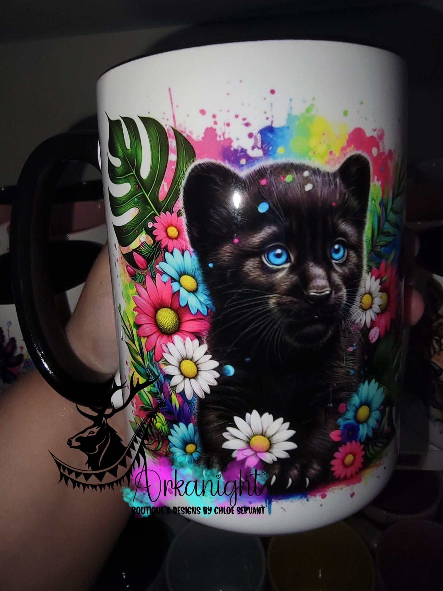 Tasse en céramique sur commande - Collection Vivid Color's & Flower's - Animaux - Panthère Noire