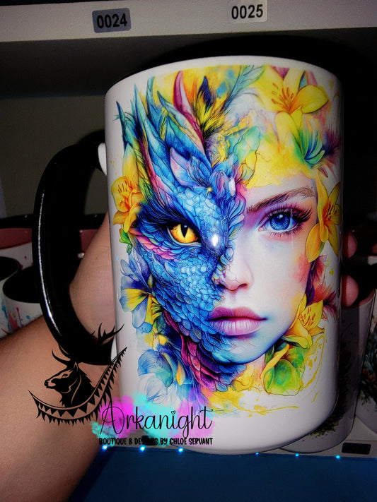 Tasse en céramique sur commande - Collection Mi-Femme Mi-Dragon - Multicolors