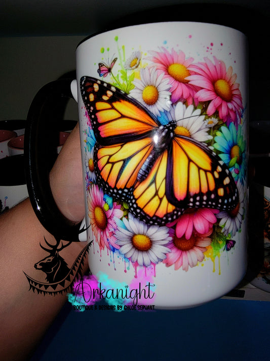 Tasse en céramique sur commande - Collection Vivid Color's & Flower's - Animaux - Papillon Monarch