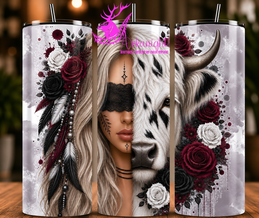 Numérique - Collection Boho 2026 -  Mi-Femme ♡ Mi-Animaux - Vache Highland Blanche & Noire - Blonde