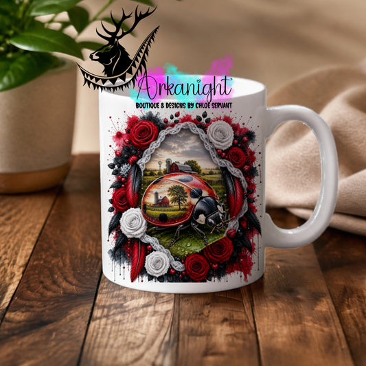 Tasse en céramique sur commande - Collection Boho 2026 ♡ Double Exposition ♡ Coccinelle